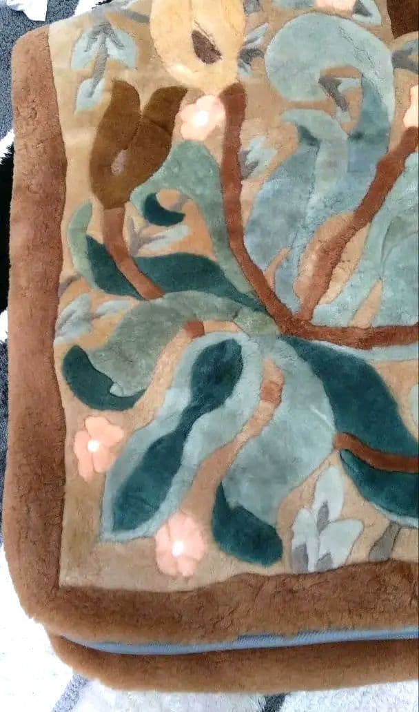 14,500⇒13,050ビンテージ 花柄 ムートン カーペット200×200