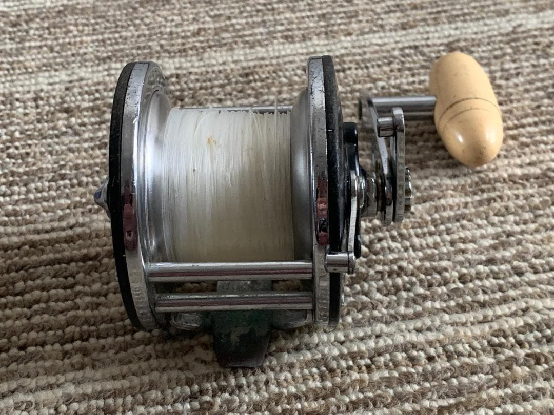 最終値下げPENN ロングビーチ60 石鯛リール ハンドルドラグ