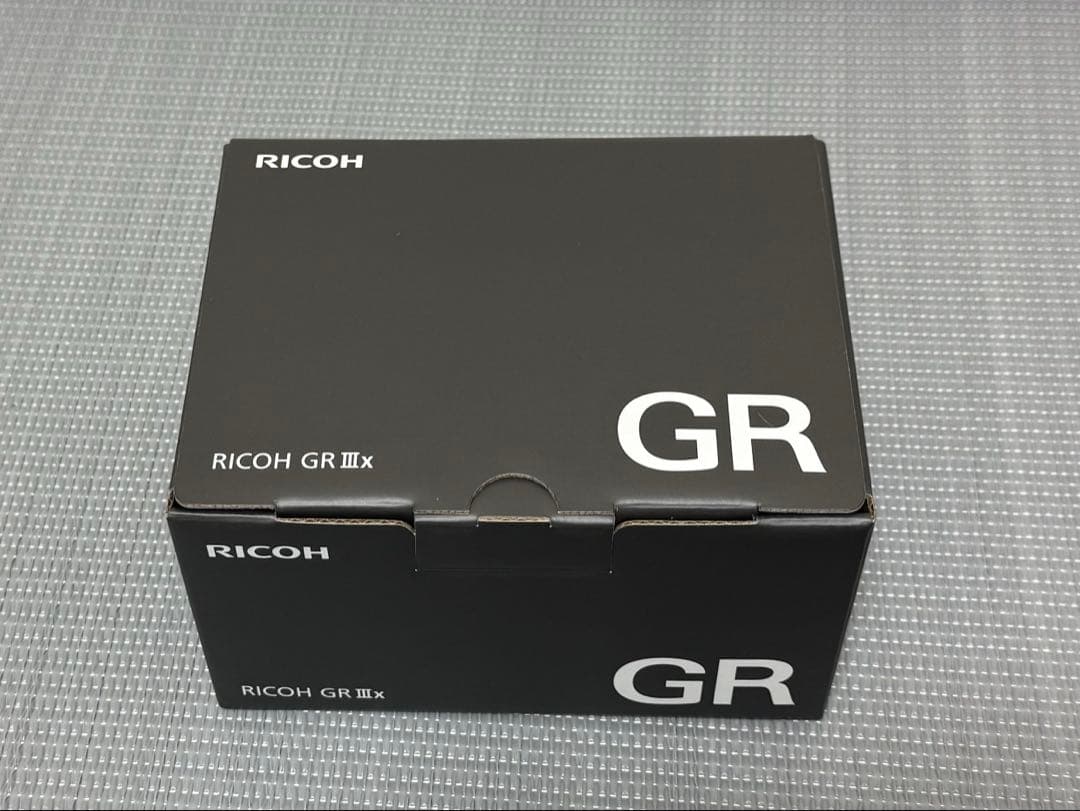 【新品未使用】RICOH GRⅢx 3年保証