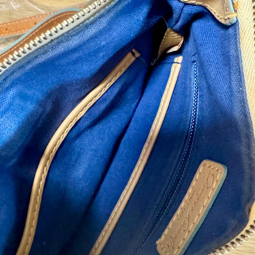 ディズニーランド　60周年記念の　ドゥーニー＆バーク製ボディバッグ　ポシェット