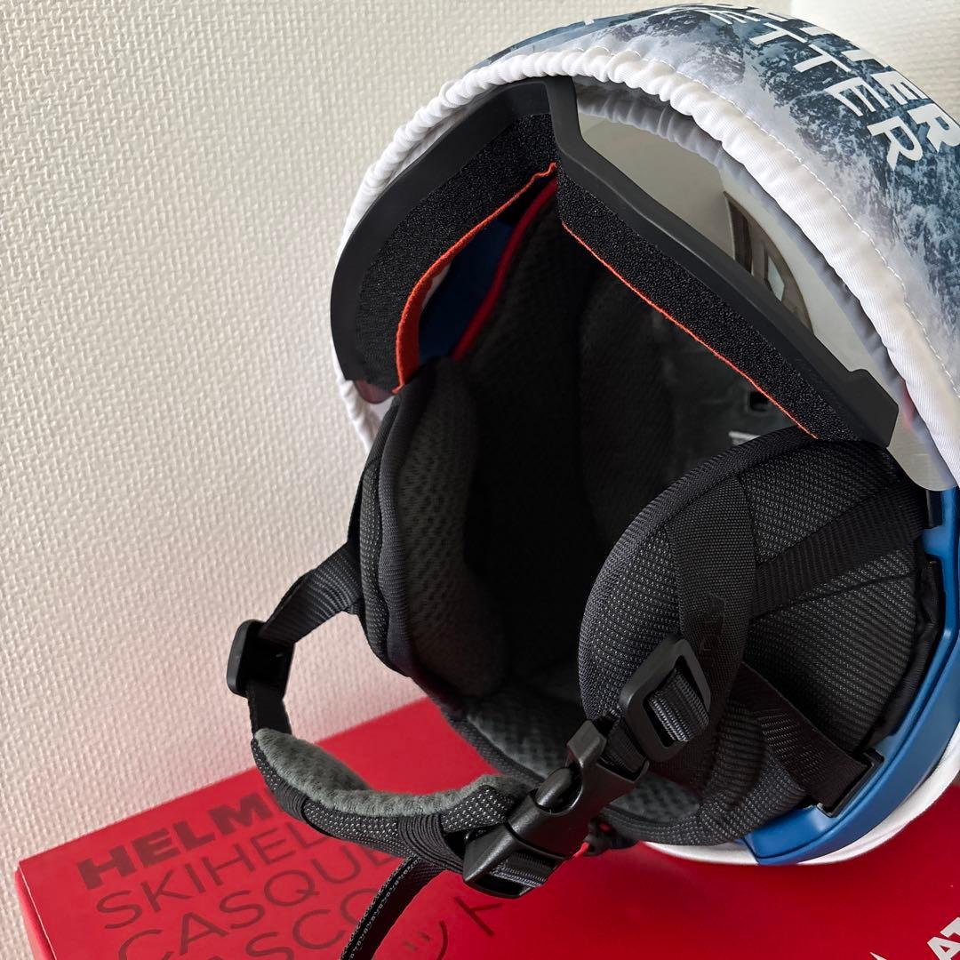 ATOMIC スキー ヘルメット Sサイズ　バイザー付き　キッズ