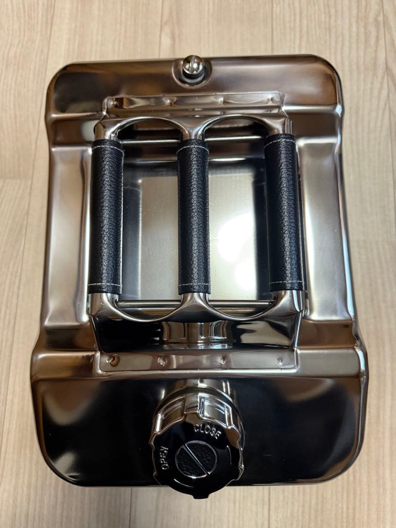 灯油携行缶　10リットル　ステンレス鋼