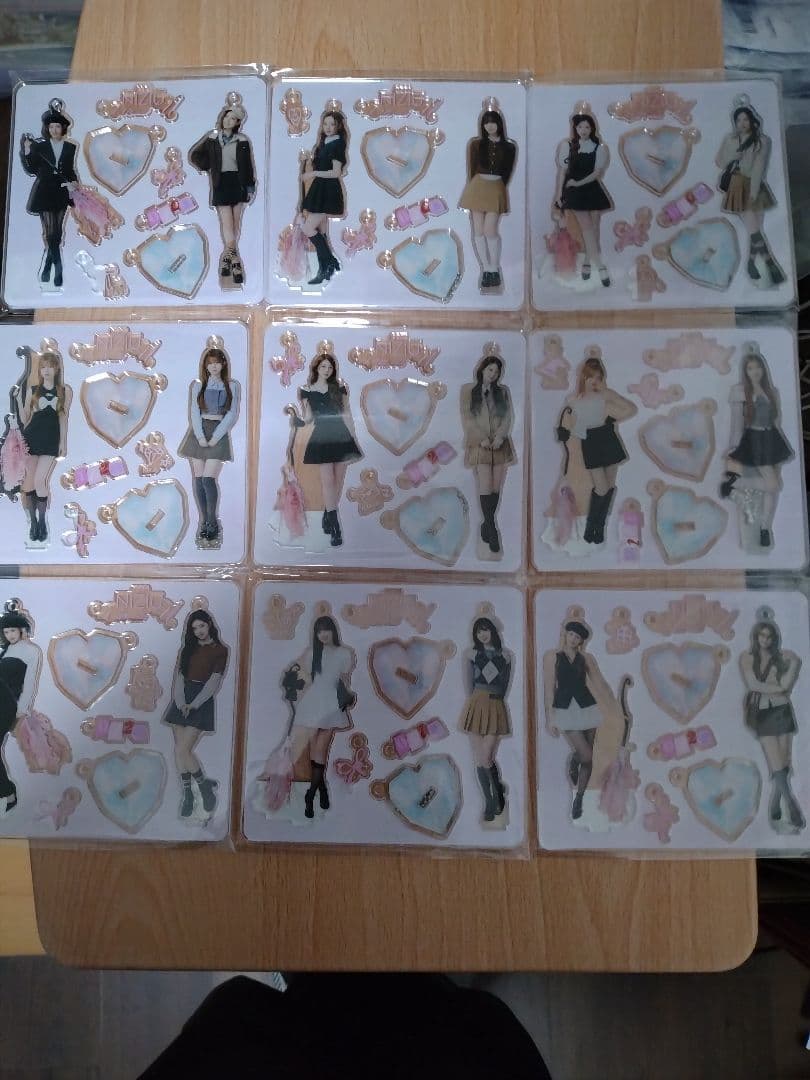 NiziU アクリルスタンドキーホルダー