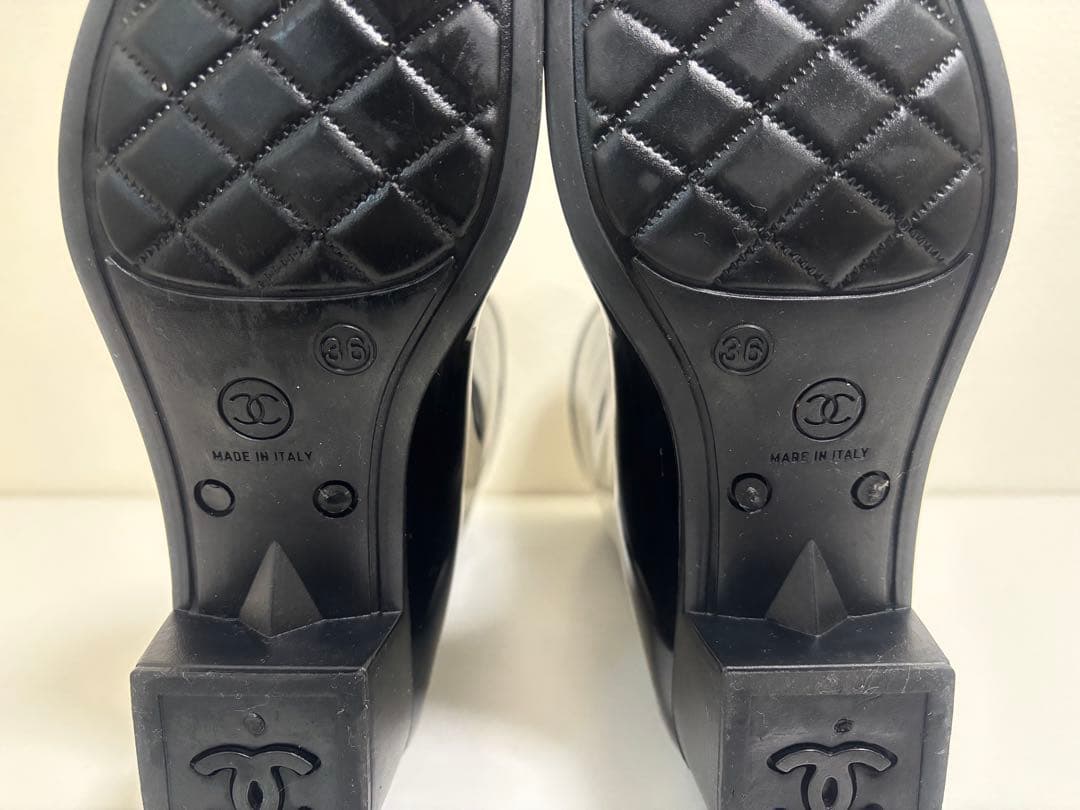 超美品 CHANEL シャネル カメリア ブラックラバー レインブーツ 36
