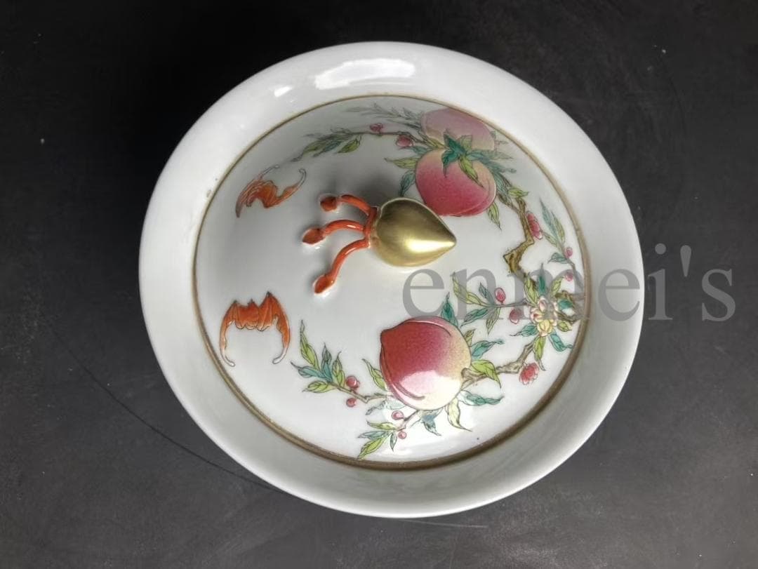 中国古美術・粉彩桃の花蓋碗・広口の茶碗・純手描き・茶道具・陶磁器・文房具・置物
