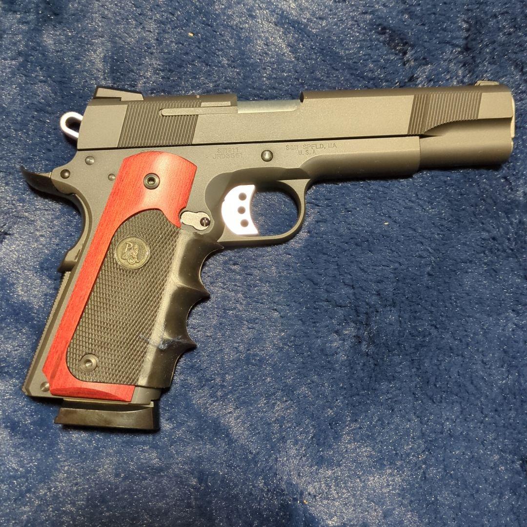 ウエスタンアームズ、スミス＆ウエッソンSW1911ヘビーウェイト、マグナ