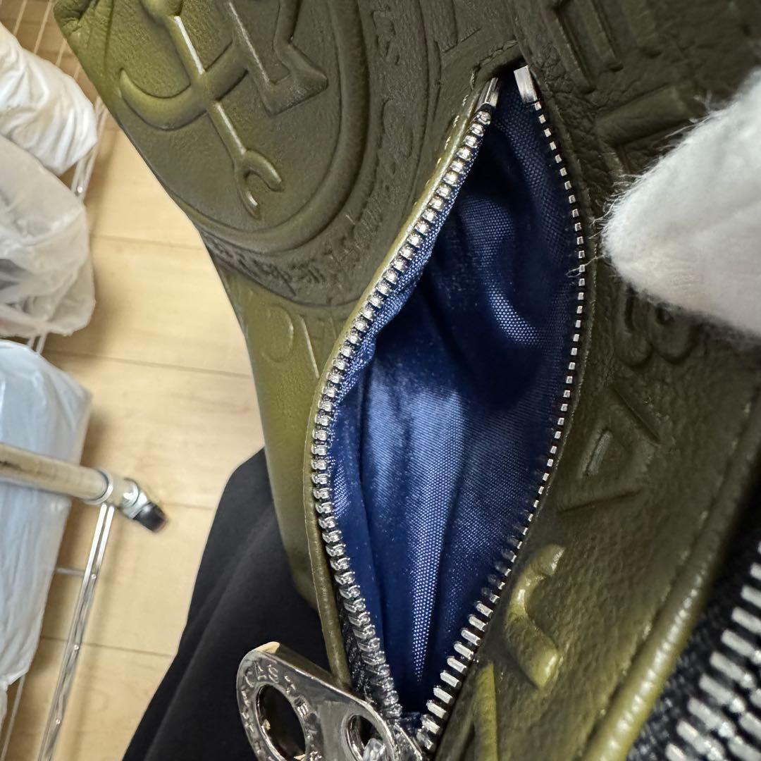 新品タグ付き　カステルバジャック ショルダーバッグ　ダナン カーキ　045114