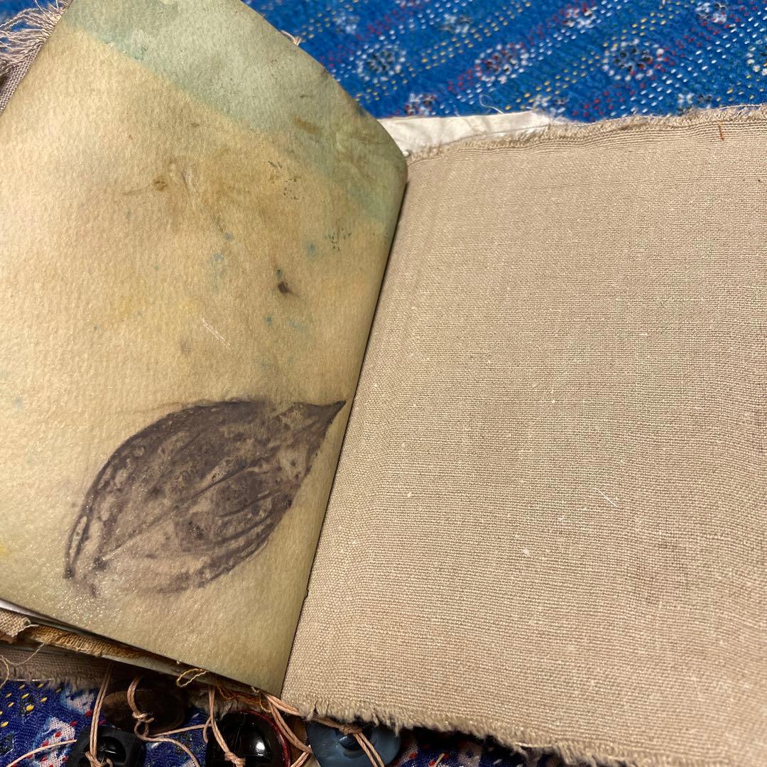 庭の本棚　 「襤褸の本12〜路地裏の本〜」 アートブック　ジャンクジャーナル