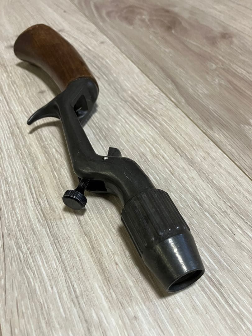 フェザーウェイトチャンピオングリップ 木製ナタグリップ