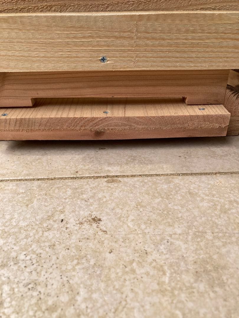 日本ミツバチ用巣箱　重箱式　キンリョウヘンおまけ