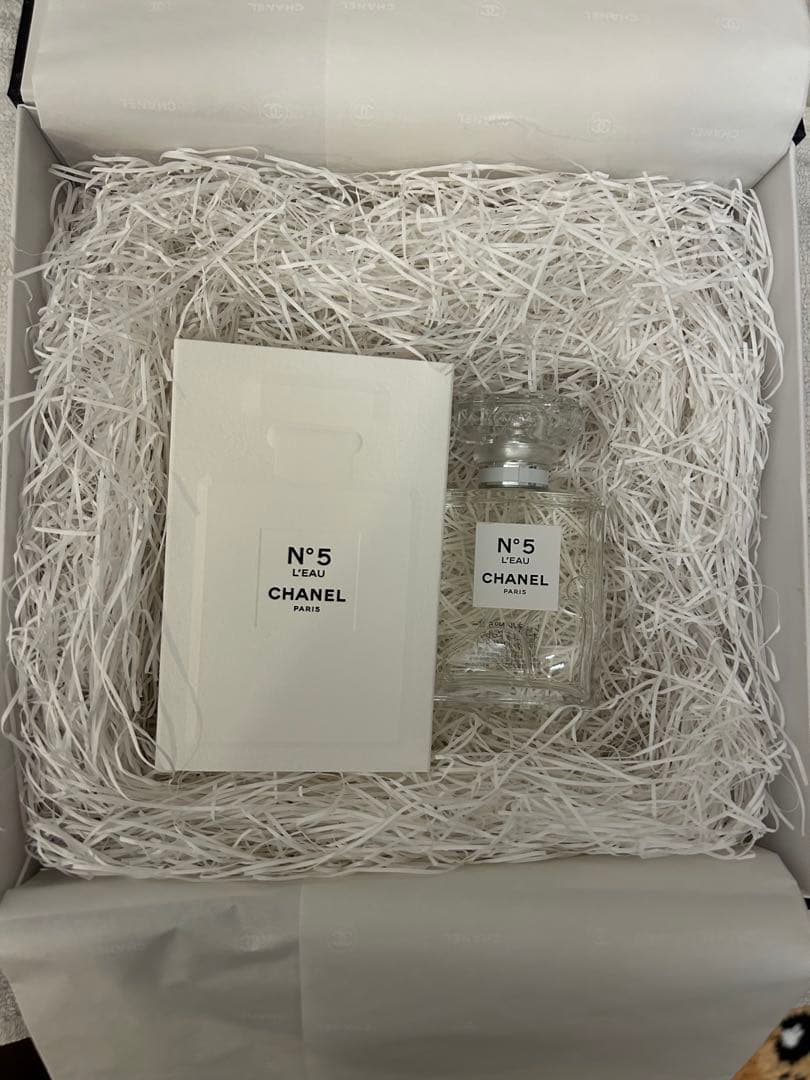 CHANEL N°5 L'EAU オードゥ トワレット （ヴァポリザター）