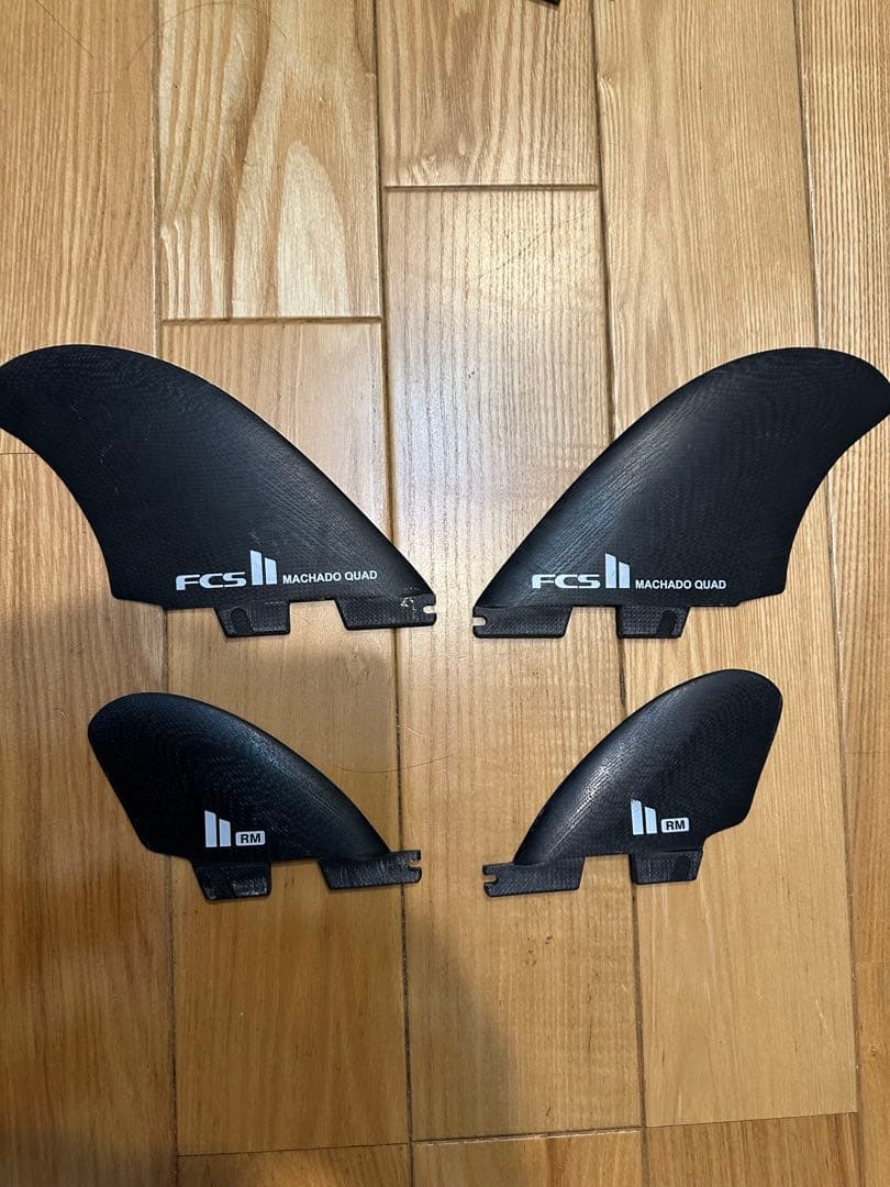 FCS II Machado Quad フィンセット