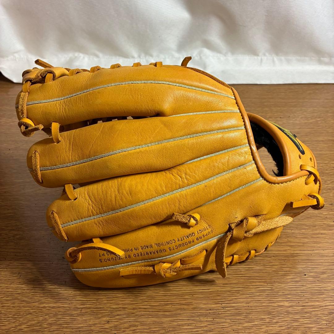 ミズノ ベリフニ 一般軟式 グローブ グラブ 内野手 極美品