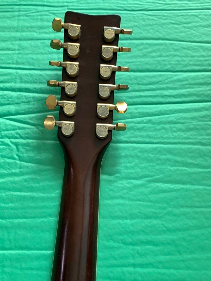 い*ん様 YAMAHA 12弦ギター　FISHMANピックアップ付