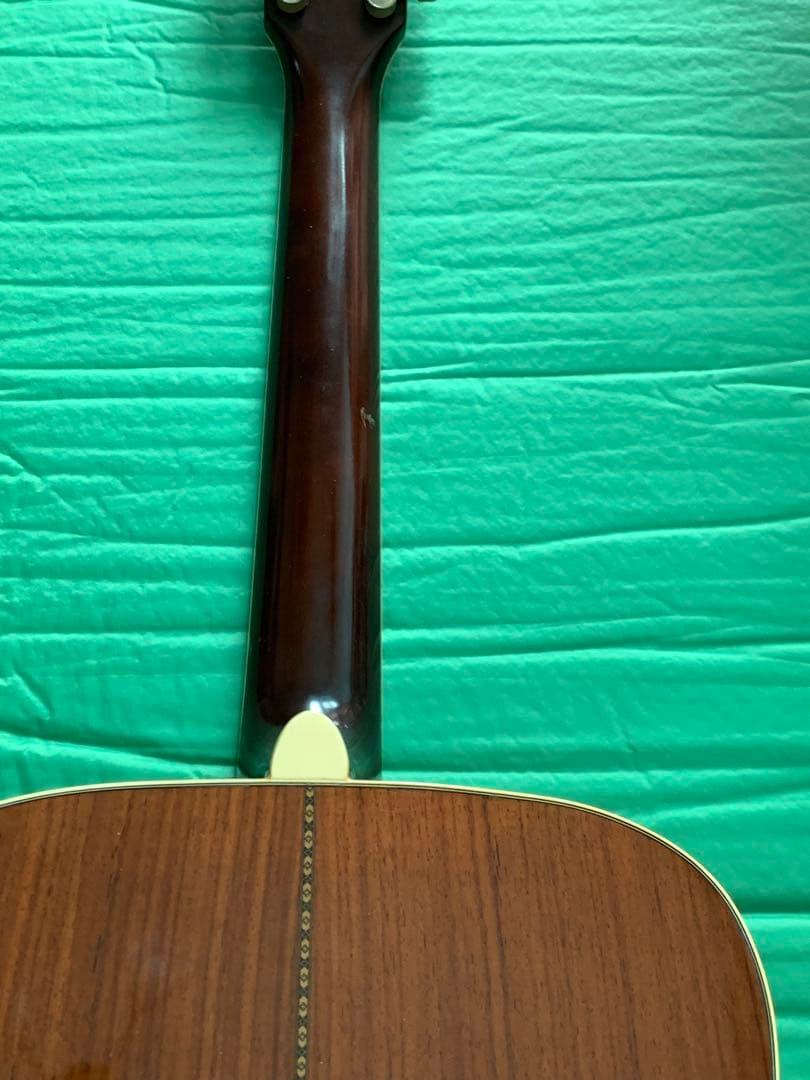 い*ん様 YAMAHA 12弦ギター　FISHMANピックアップ付