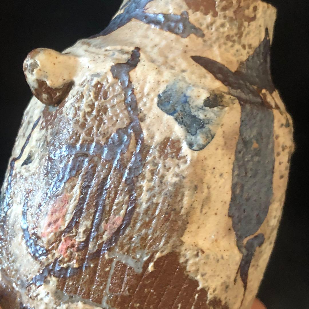 美しい古美術◼️蔵から美しく可愛い果物の描かれた作家物の水差し？が出て来ました。