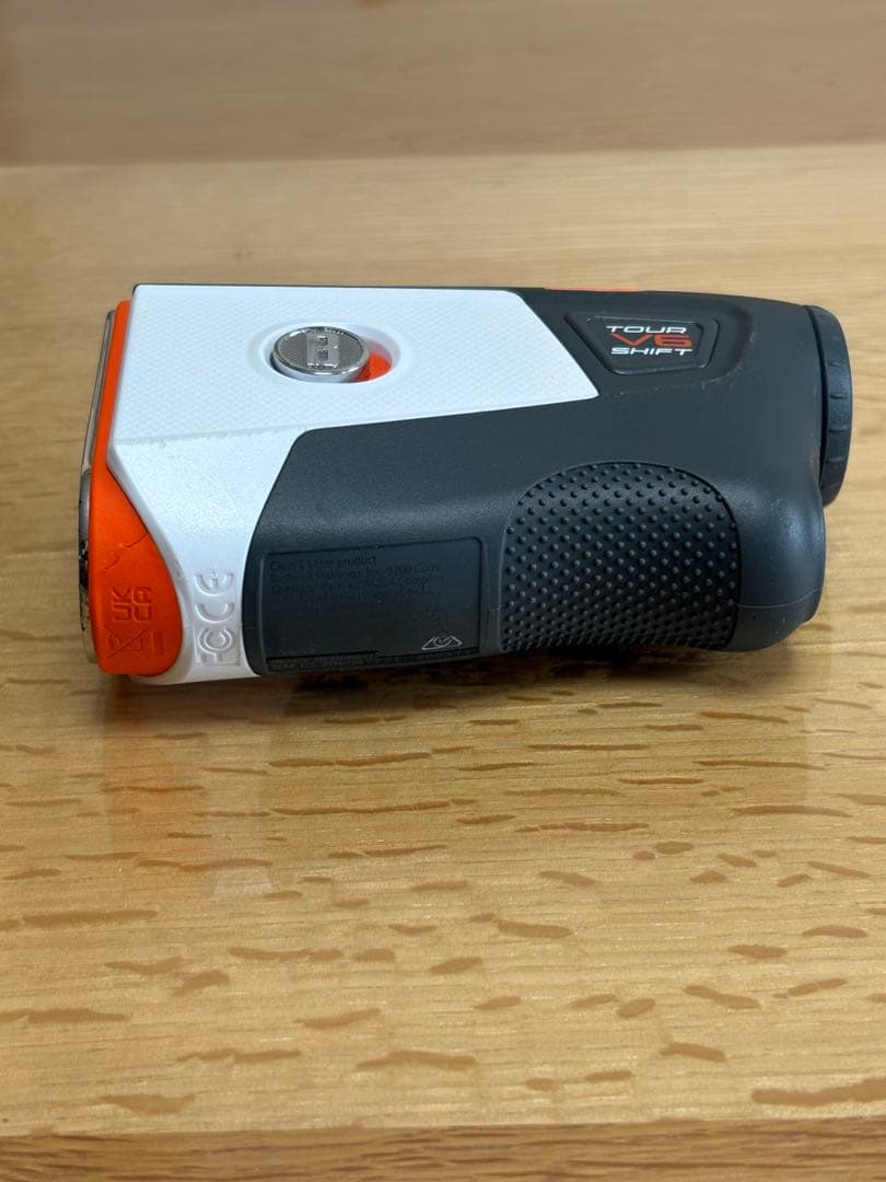 ブッシュネル　ピンシーカー ツアー V6 シフトジョルト レーザー距離計