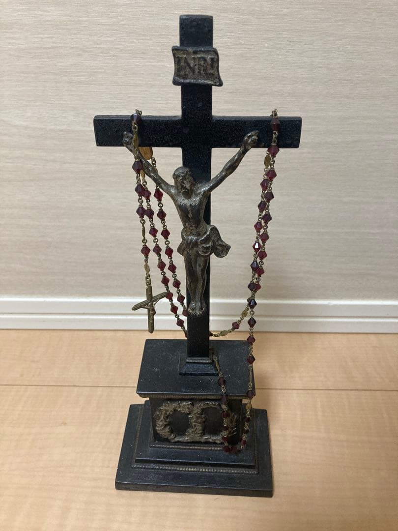 テ*ア様 【アンティーク】金属製 十字架 イエス像 ロザリオ付き