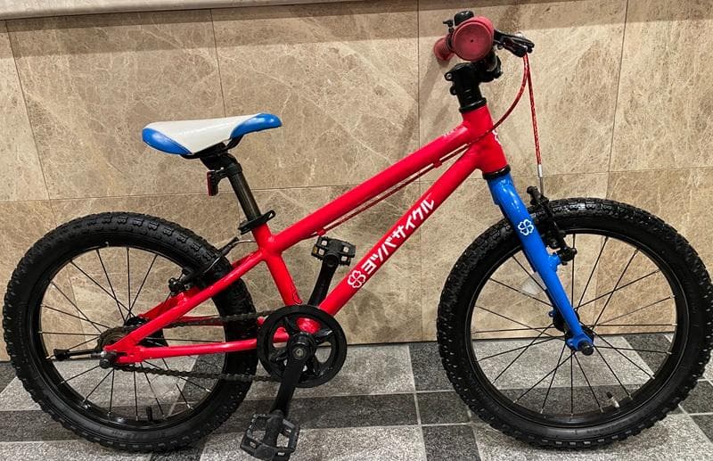ヨツバサイクル-18インチ-ヒーローレッド-junior-手渡しのみ