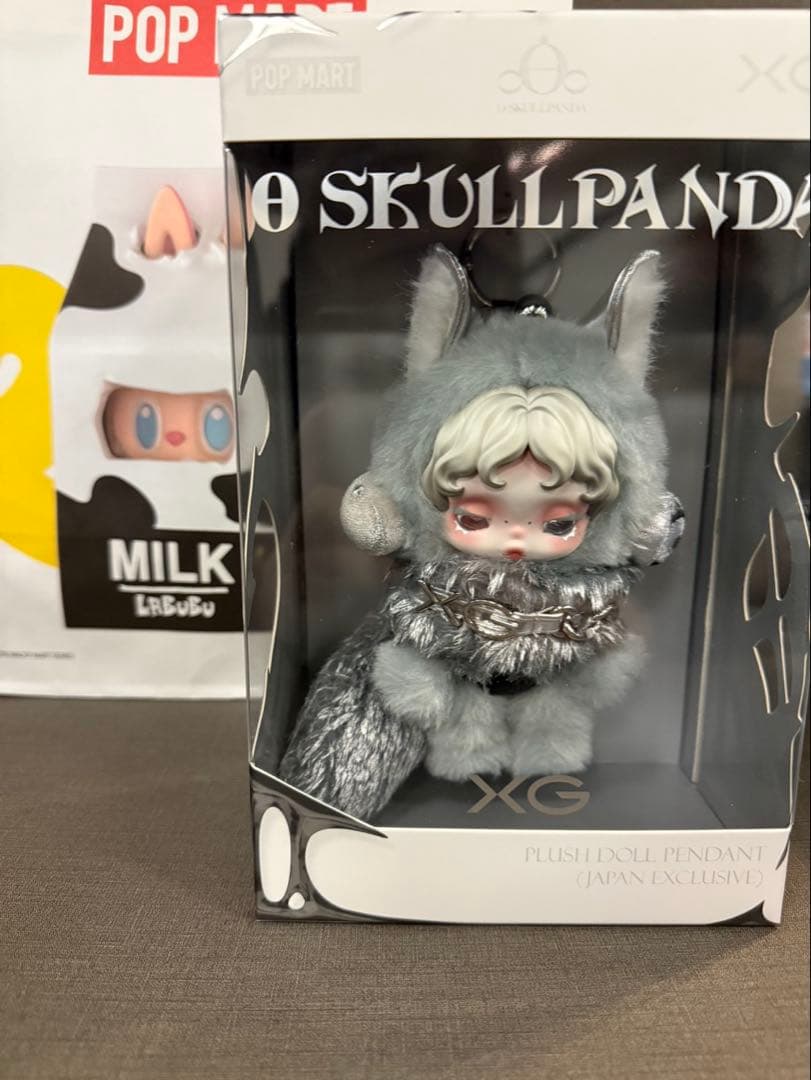 POP MART SKULLPANDA ぬいぐるみXG
