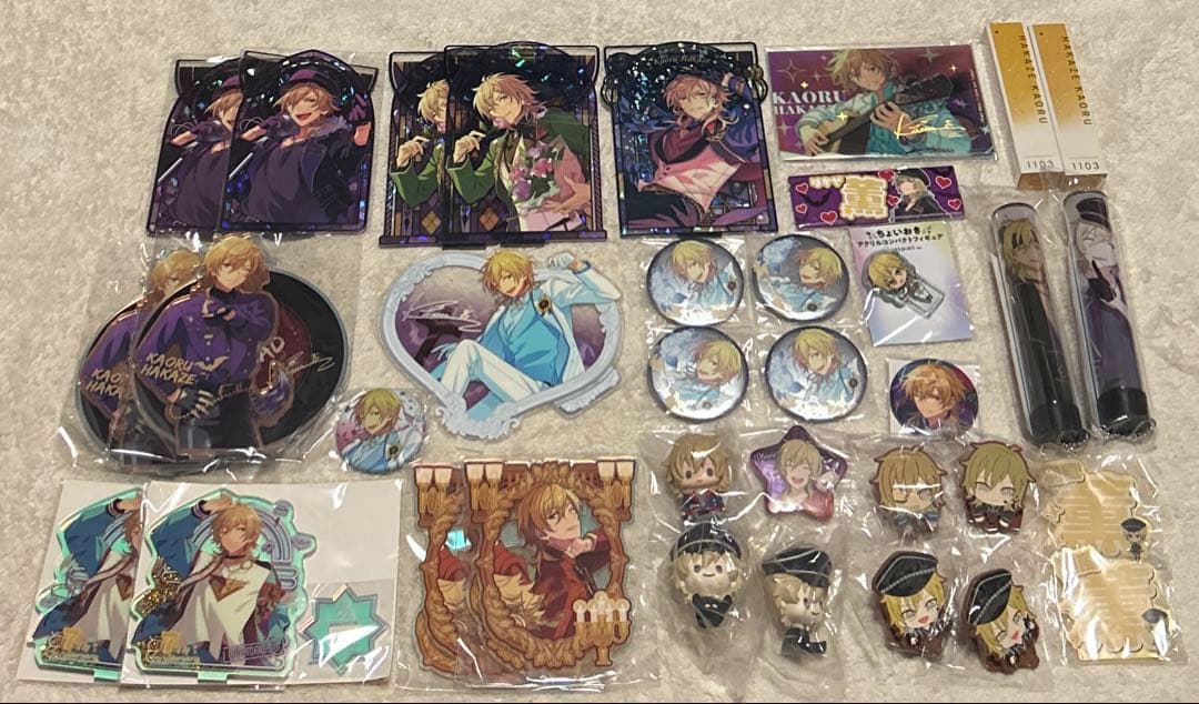 あんスタ　羽風　薫　セット　缶バ　アクスタ　アクキー　中国　台湾　韓国