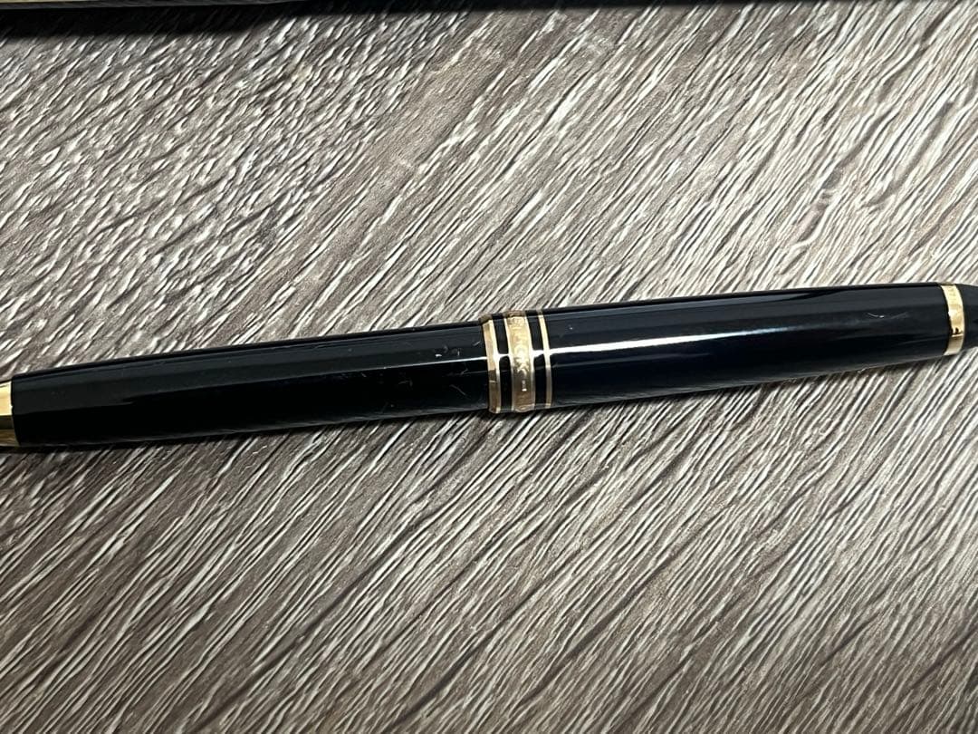 モンブラン　マイスターシュテュック 164 ゴールド　ボールペン　中古