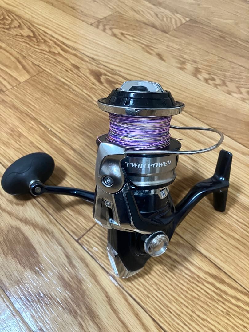 TWIN POWER SW 10000PGスピニングリール