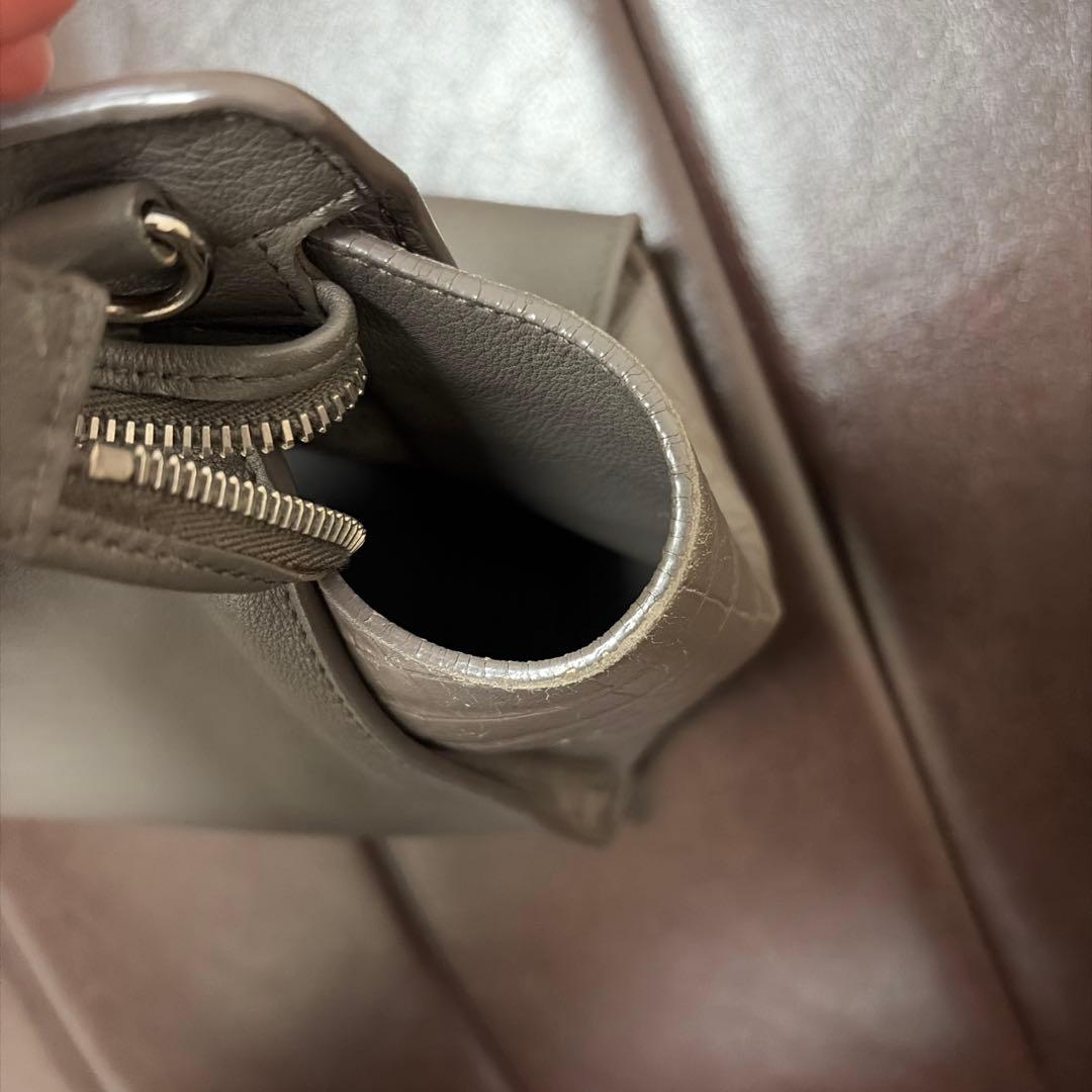 バッグ　グレー　イブサンローラン　ダウンタウンカバス