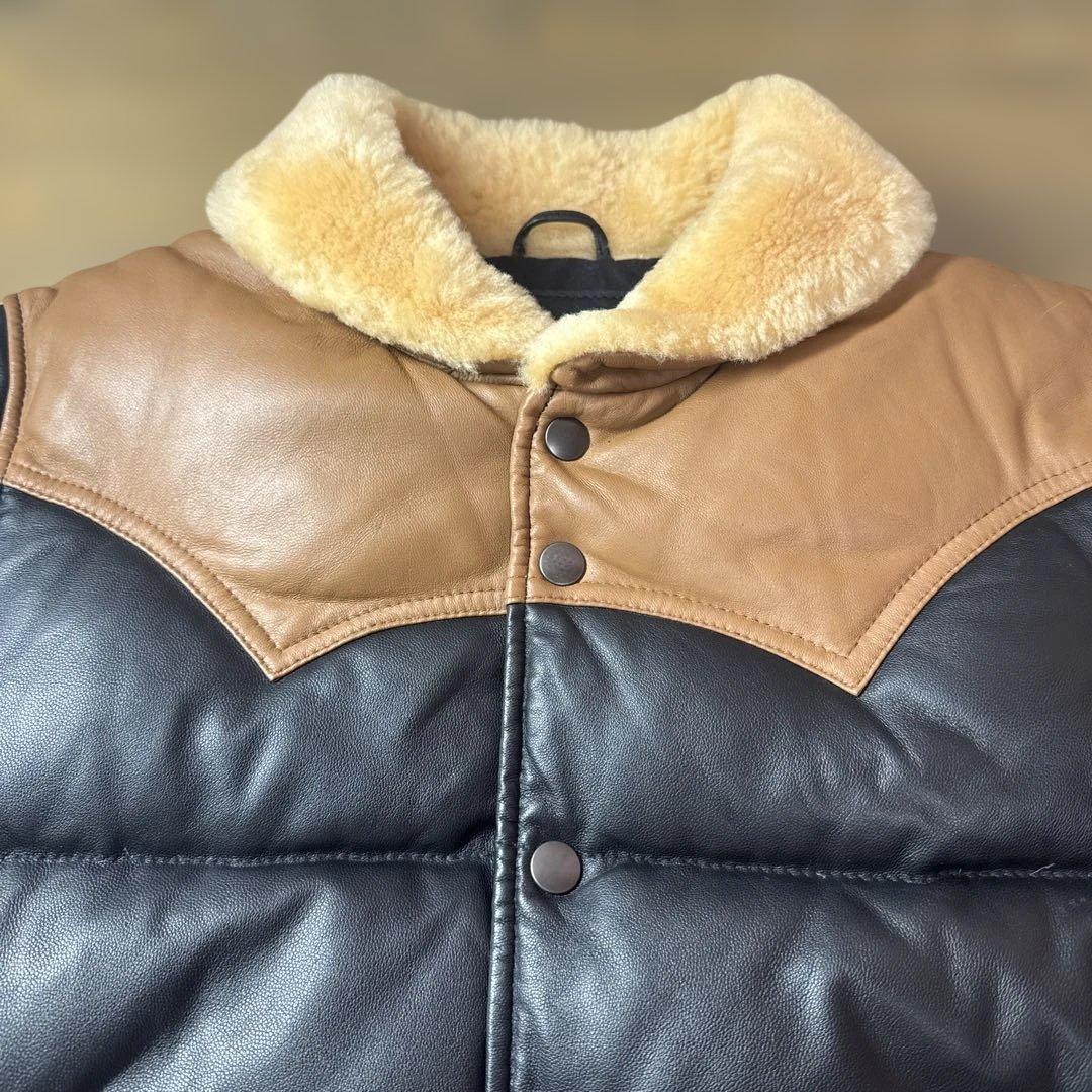 ラムレザー ダウンジャケット 羊革　襟ムートン　M ブラックXブラウン