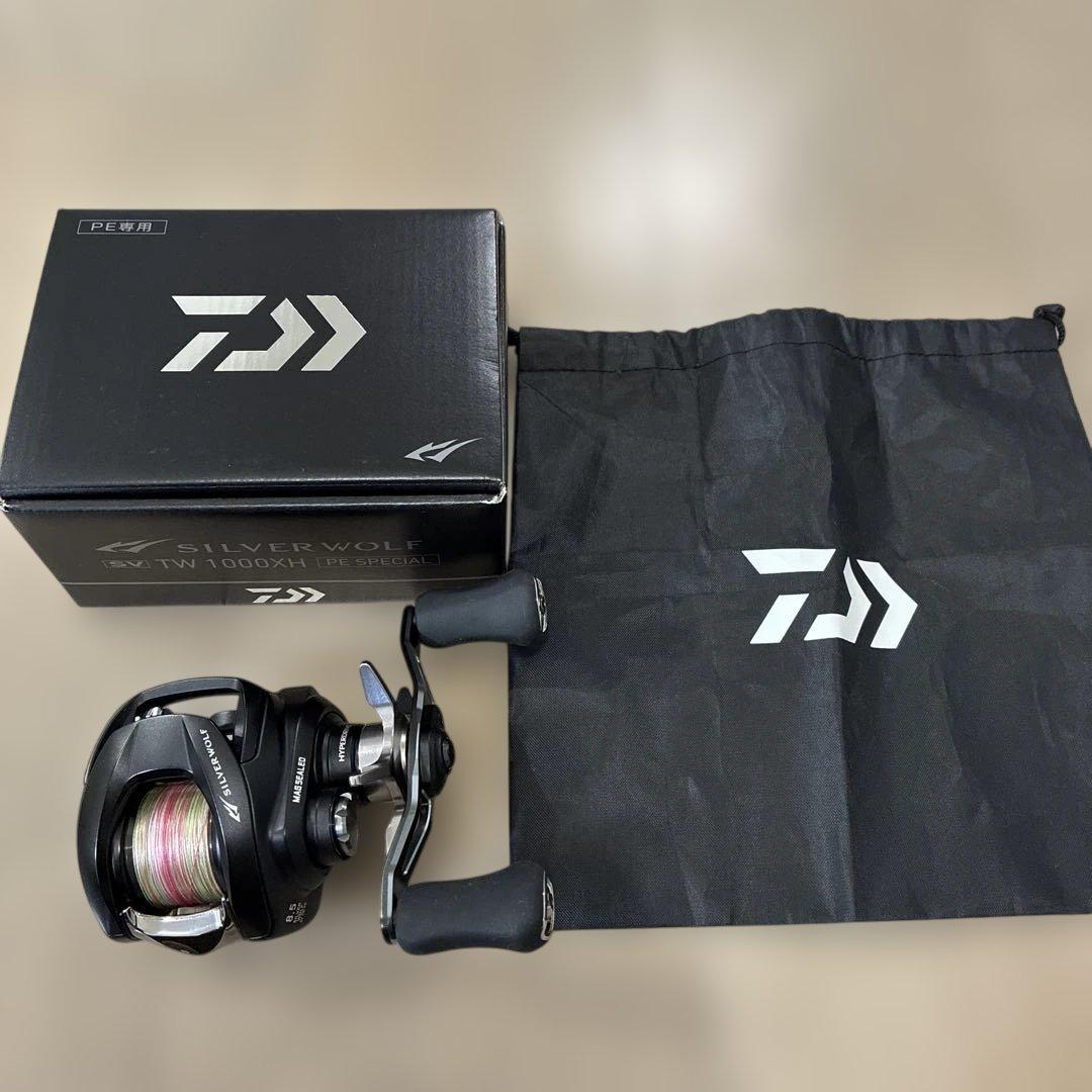 【AUA】シルバーウルフ SV TW 1000XH PE スペシャル(右)