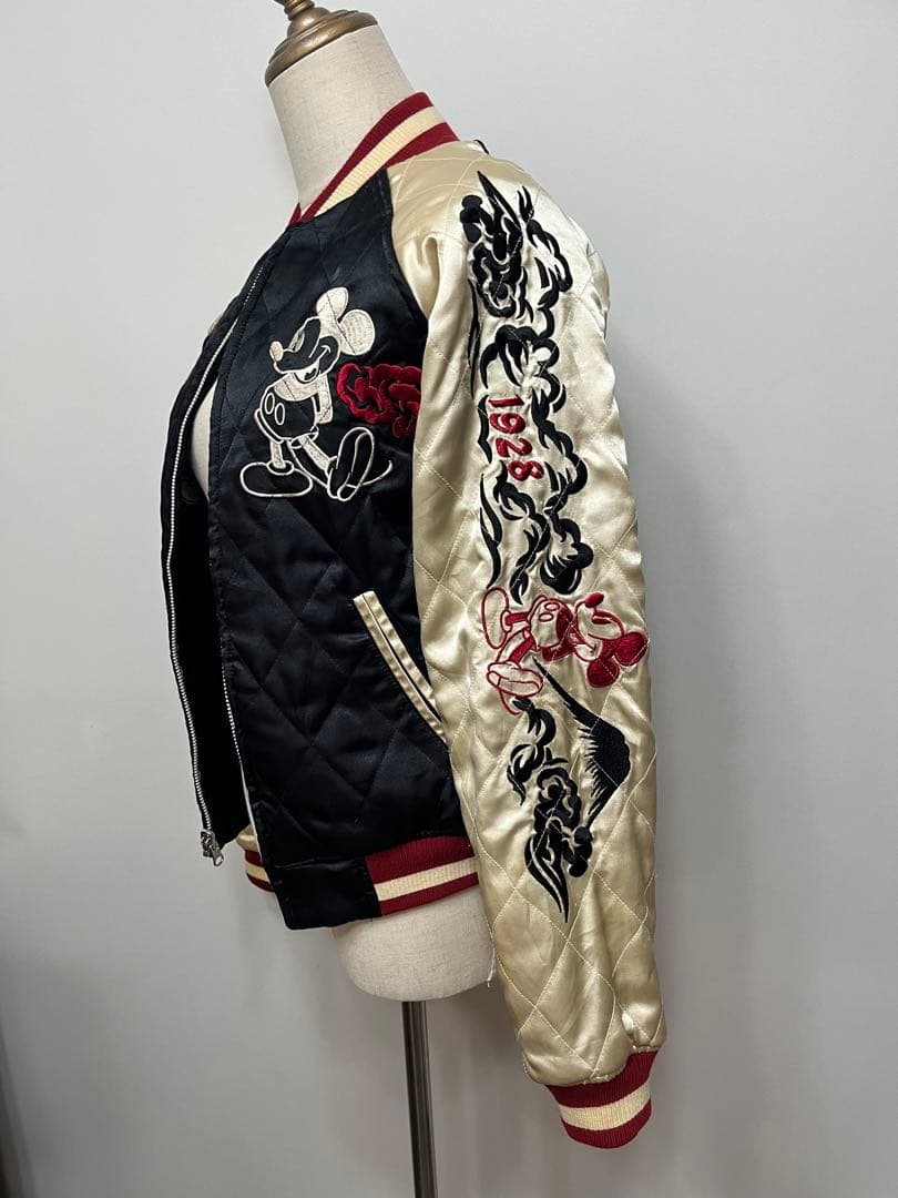 レア　Disney ディズニー ミッキーマウス リバーシブル スカジャン　刺繍