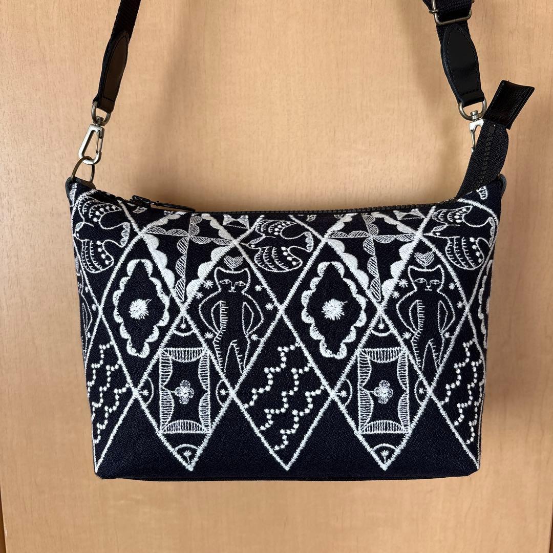 ハンドメイド　ふっくらショルダーバッグ　ミナペルホネン　シンフォニー