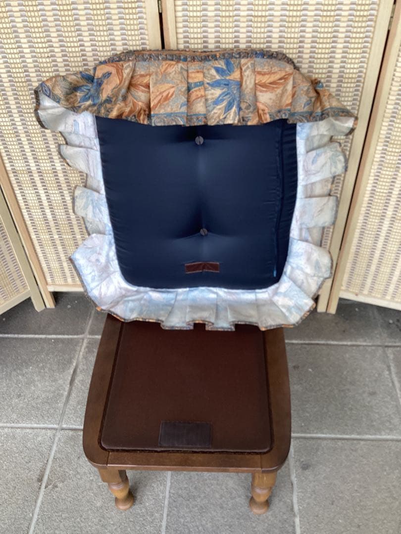 飛騨家具　キツツキマーク　穂高シリーズ　オットマン　スツール