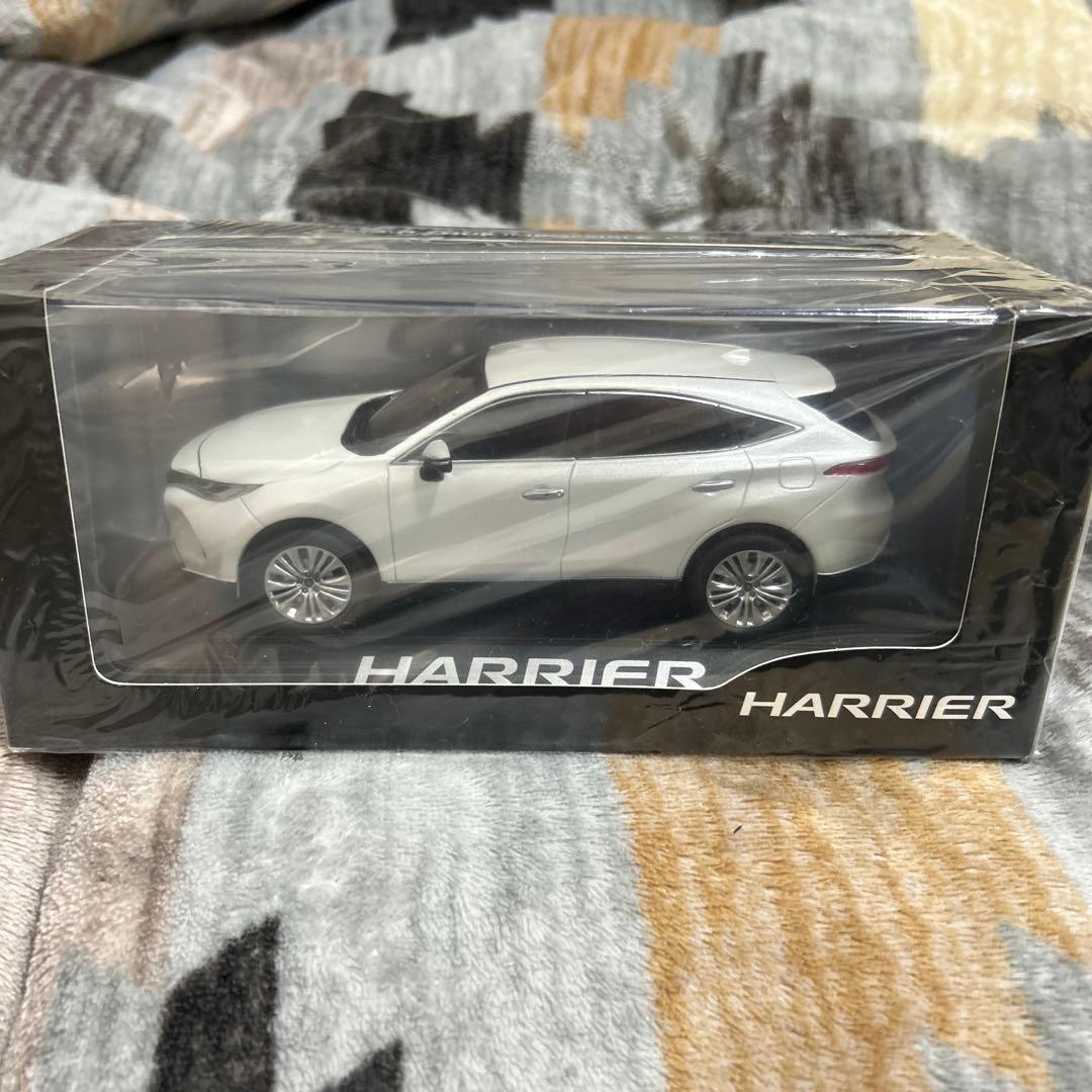 カラーサンプルミニカーハリアー90系