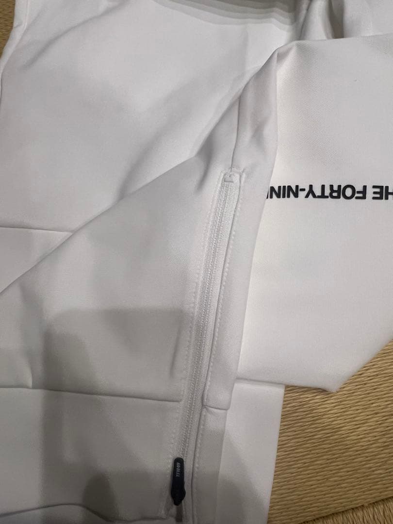 TFW49 ジャケットとパンツ　ホワイト　セットアップ