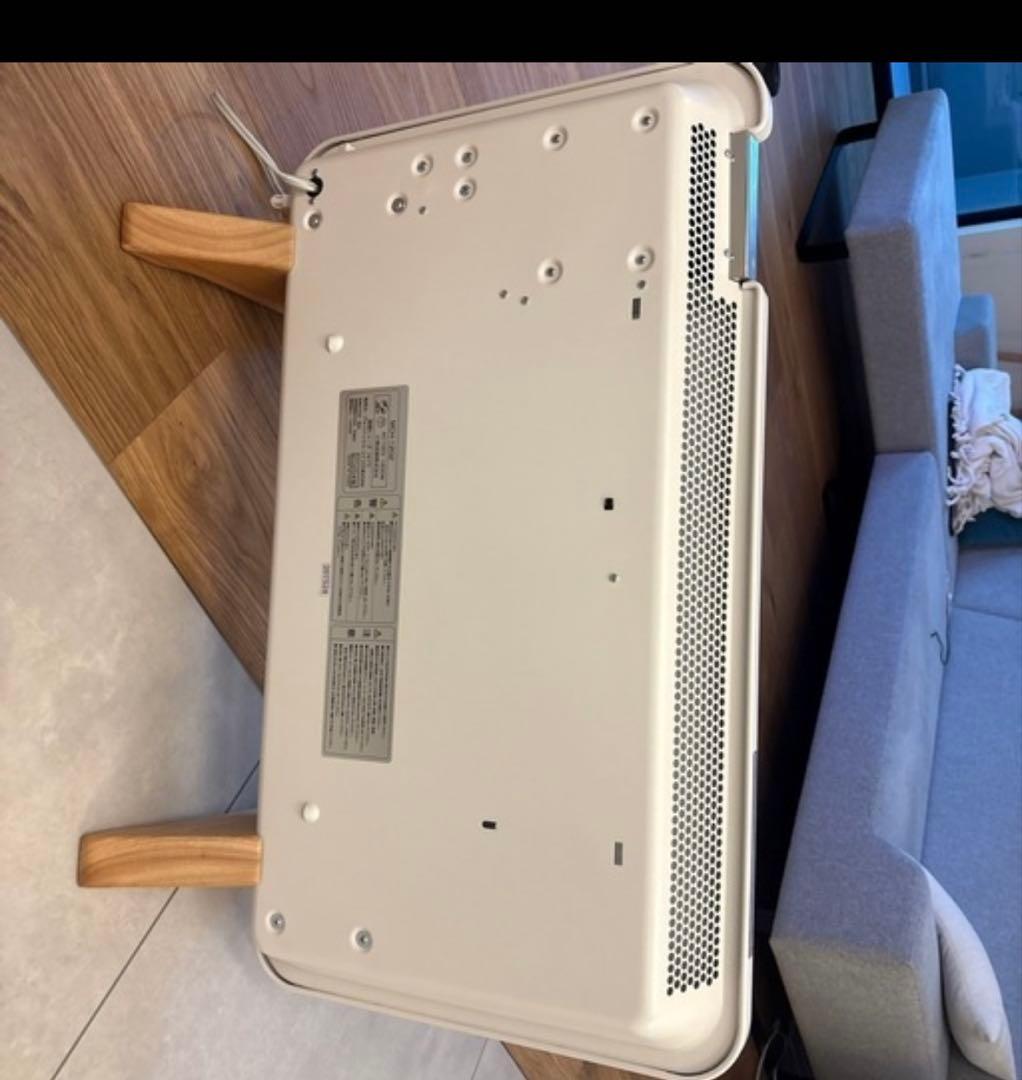 moku. パネルヒータホワイト 電気ヒーター 木製スタンド付き