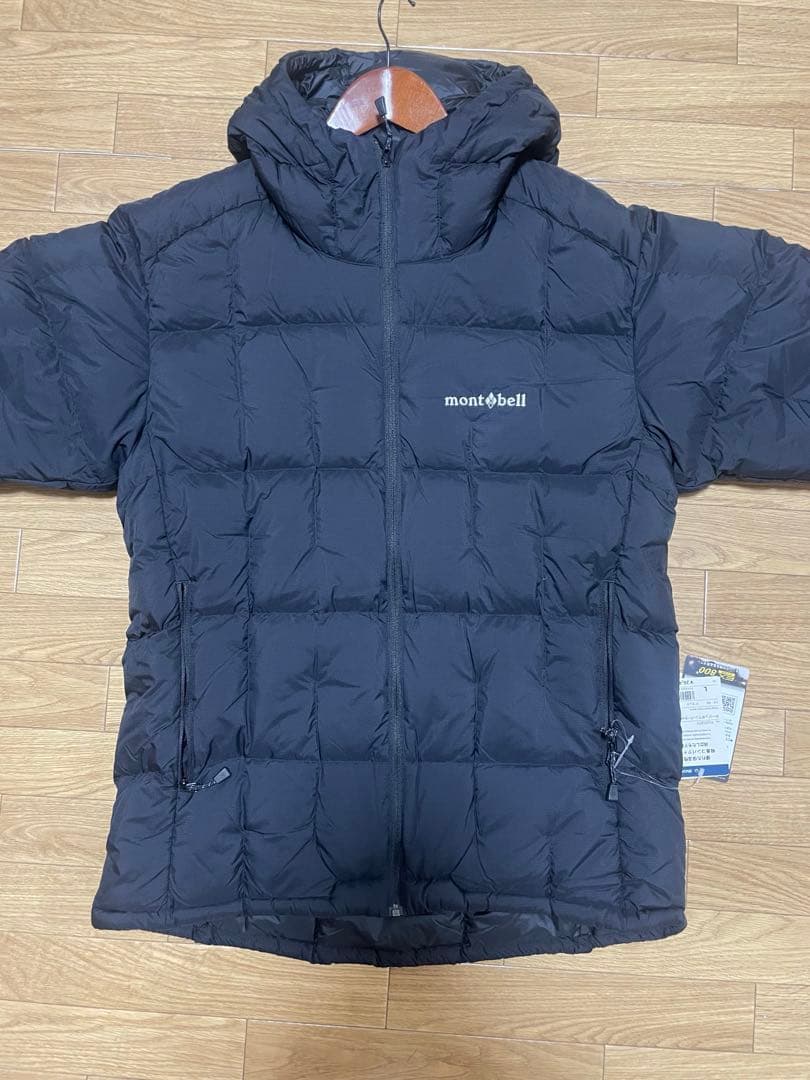 新品未使用　モンベル　mont-bell ネージュダウンL ブラック