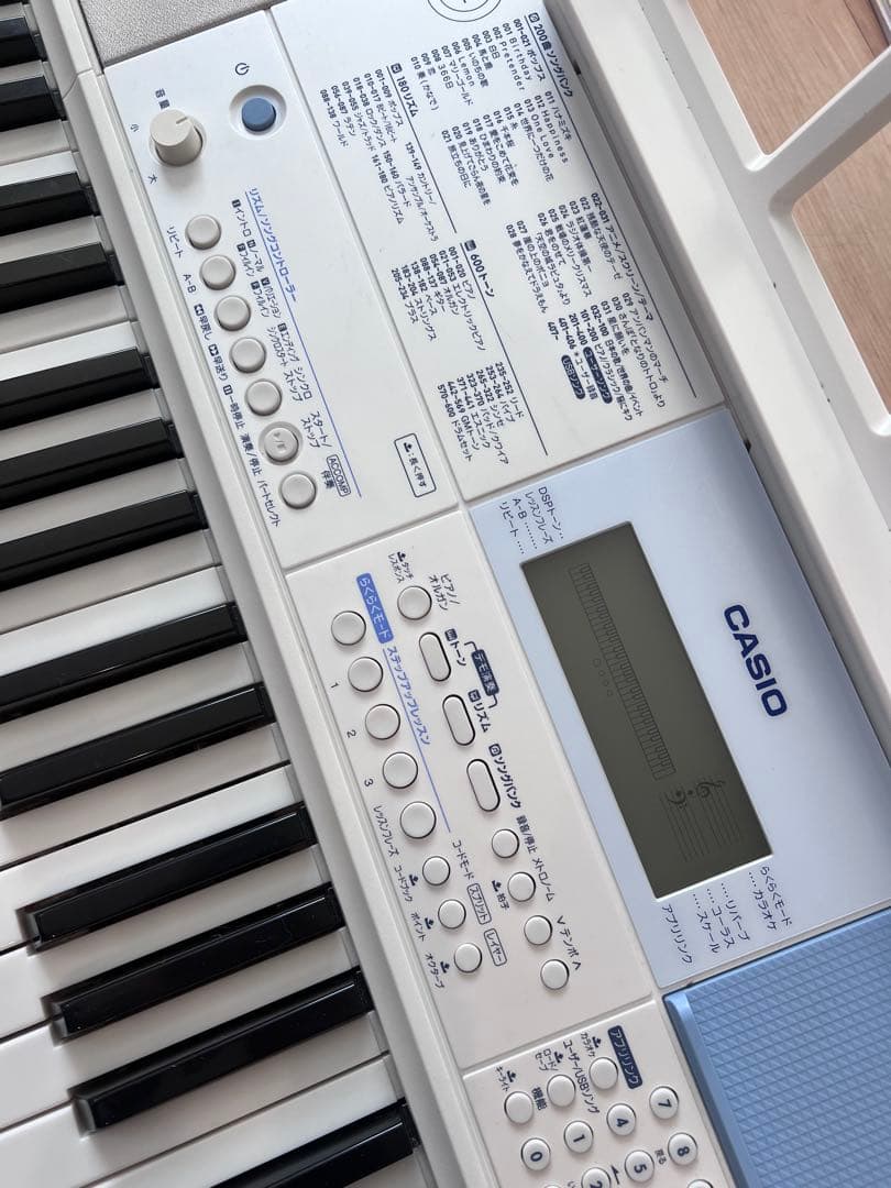 CASIO 電子ピアノ　LK-515