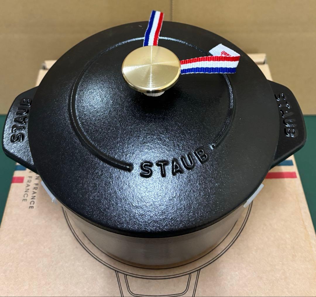 ストウブ　ラ・ココット de GOHAN M 16 cm ブラック