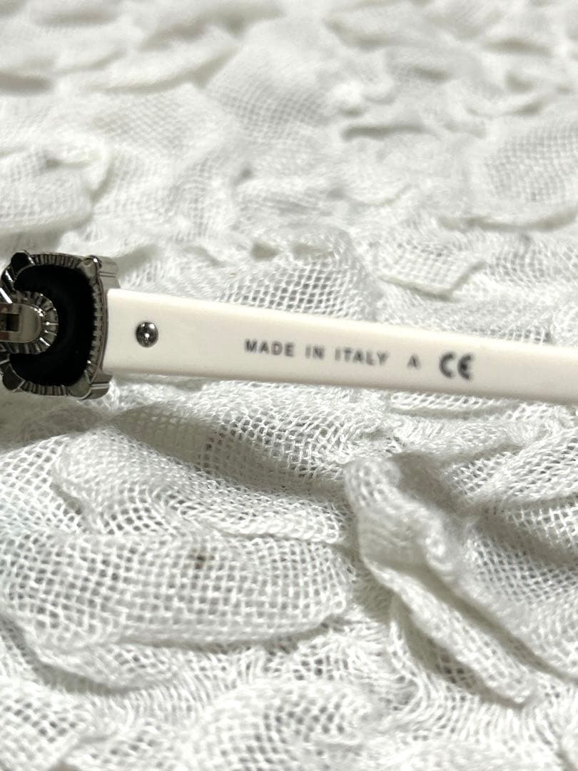 シャネル　サングラス　ココマーク　ホワイトフレーム5174A