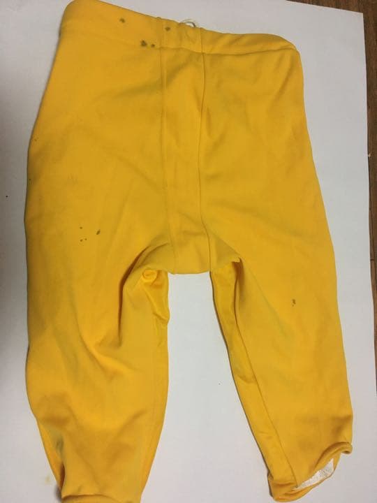 アメフトユニホーム　パンツ　Ｌサイズ　タグ付き未使用品