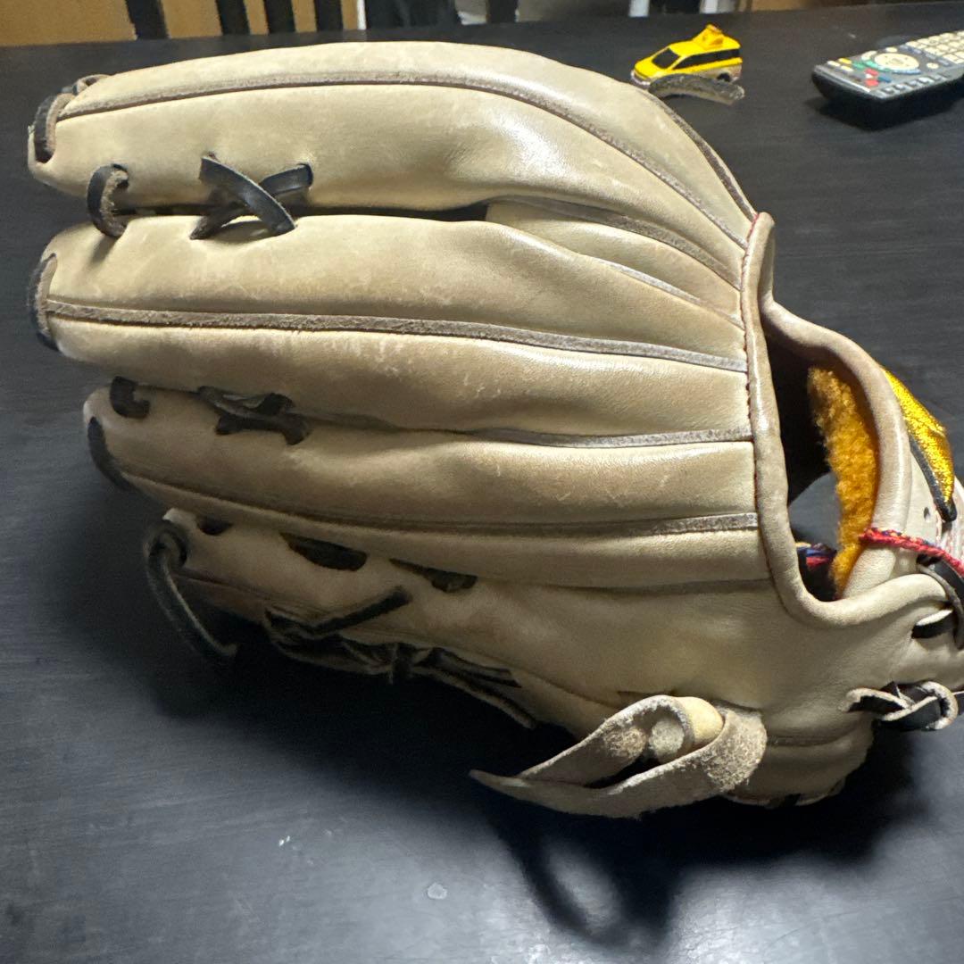 Mizuno Pro 軟式グローブ ベージュ