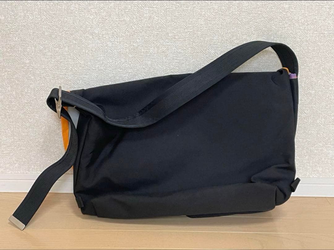 R.E.Lord リロード　メッセンジャーバッグ