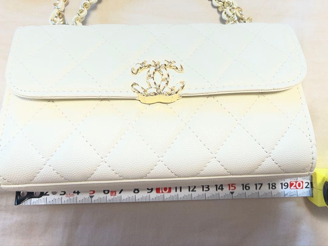 CHANELシャネルノベルティショルダーバッグ