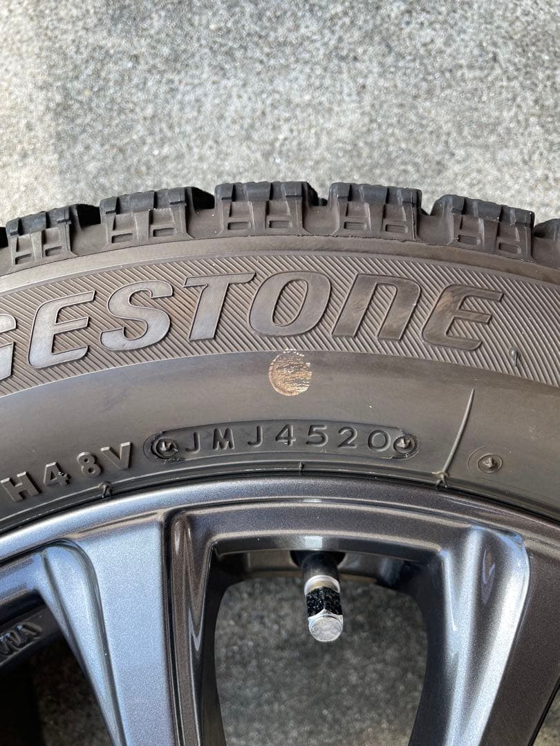 カ*ン様 BLIZZAK VRX 155/65R14 スタッドレスタイヤ 4本セ