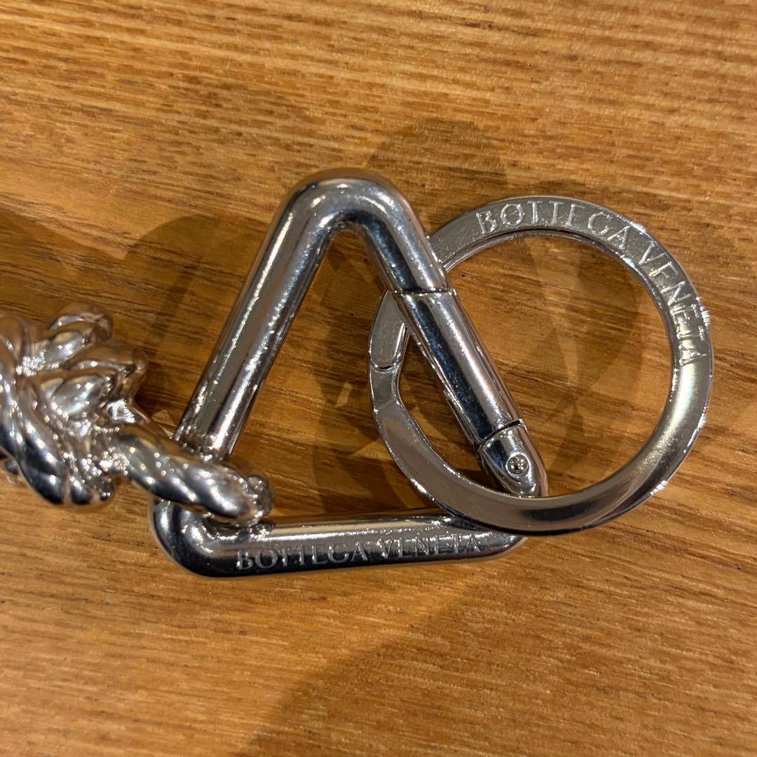 【美品】ボッテガヴェネタ　メタルノット　キーリング　キーホルダー　キーチェーン