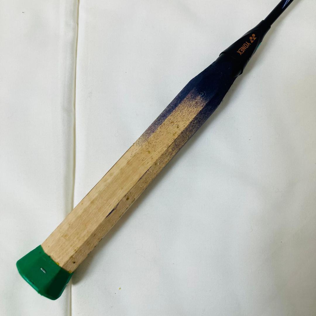 YONEX ASTROX100ZZ ジャンク バドミントンラケット 4U G5