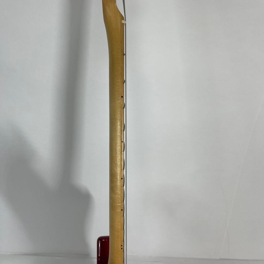 Elioth s305 ストラトキャスタータイプ　レッド　赤