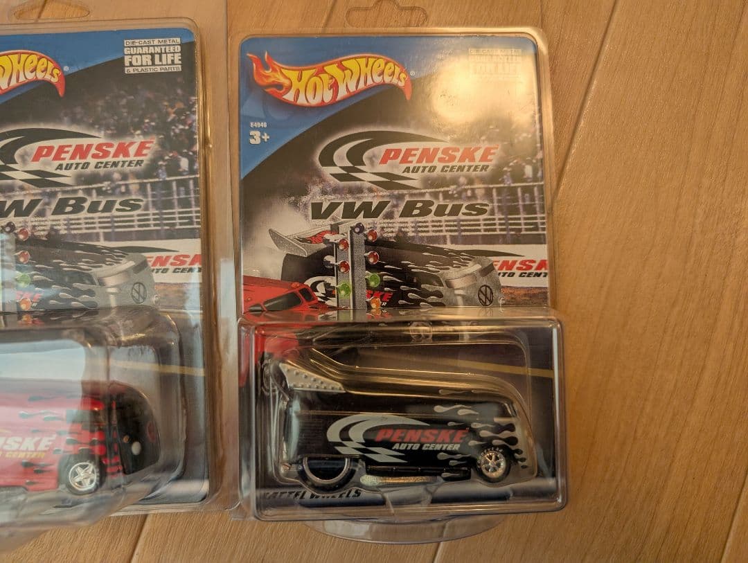 ホットウィール　ペンスキースペシャルエディション　ドラッグバス３台