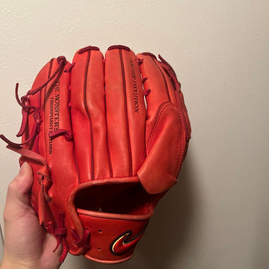 希少　ナイキ　投手用　松坂モデル